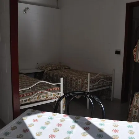 مكان تخييم Villaggio Paradiso دومازو