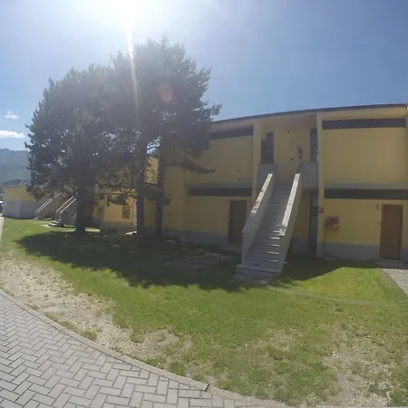 露营维拉吉奥天堂酒店 2* 多马索