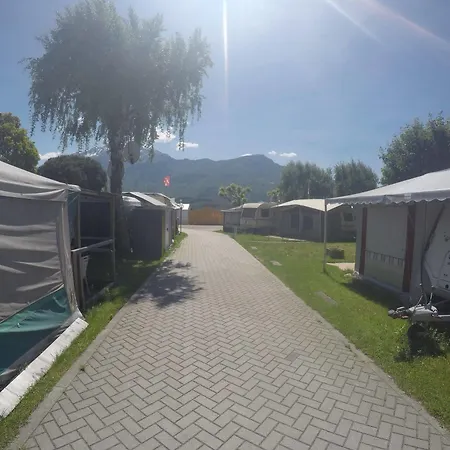 露营维拉吉奥天堂酒店 营地