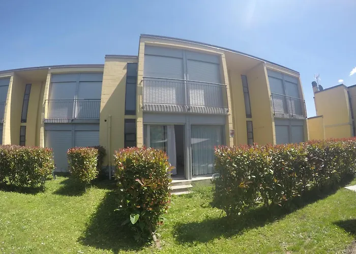 Villaggio Paradiso Кемпинг Домазо